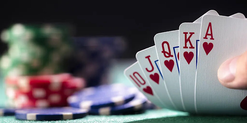 Bài poker là gì? Hướng dẫn chơi bài poker đơn giản cho người mới